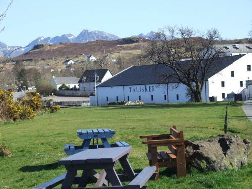 Bed & Breakfast Trien Lodge