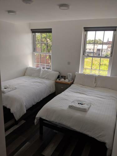 Crofts Hotel
