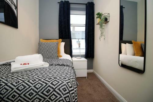 Adamsdown Lodge By Staybc