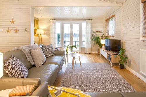 Keer Lodge - Pine Lake Resort