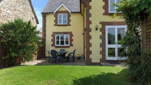 Moonfleet Cottage