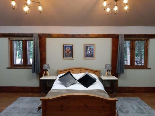 Villa Wyldwood Lodge