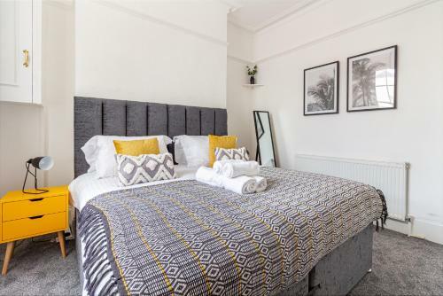 Cheltenham City Centre - 1 Bedroom Apartment