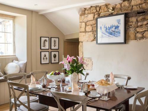 Bed & Breakfast Woolmarket House