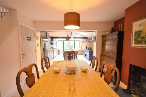 Longwall House