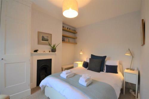 Longwall House