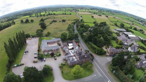 Hotel Cock O' Barton