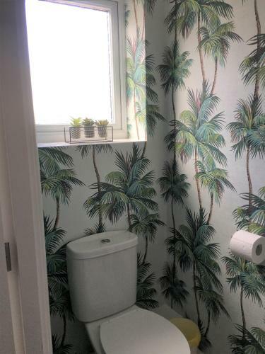 Impeccable 2-bed House In Colwyn Bay