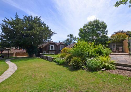 Dulcima Cottage