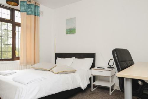 Hostal Coventry Deluxe Rooms By Paym�n Club