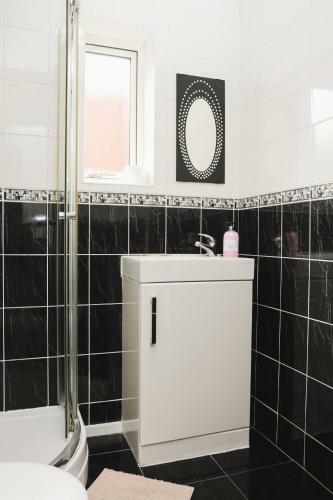 Hostal Coventry Deluxe Rooms By Paym�n Club