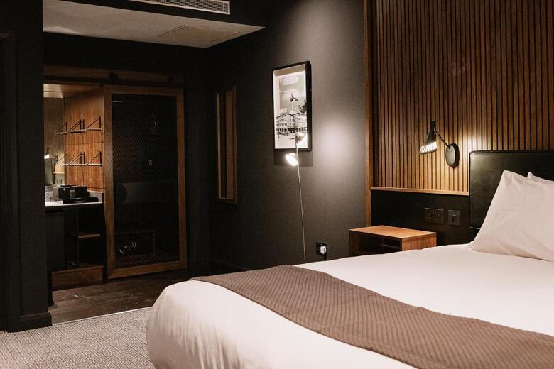 Telegraph Hotel - Coventry