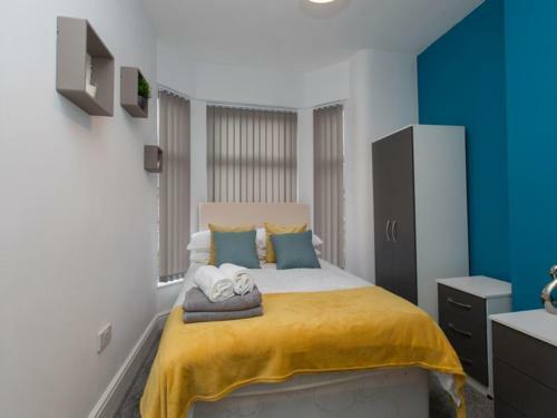 Hostal Townhouse @ 166 Ruskin Road Crewe