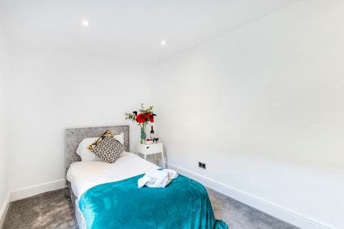The Cobden Apartment