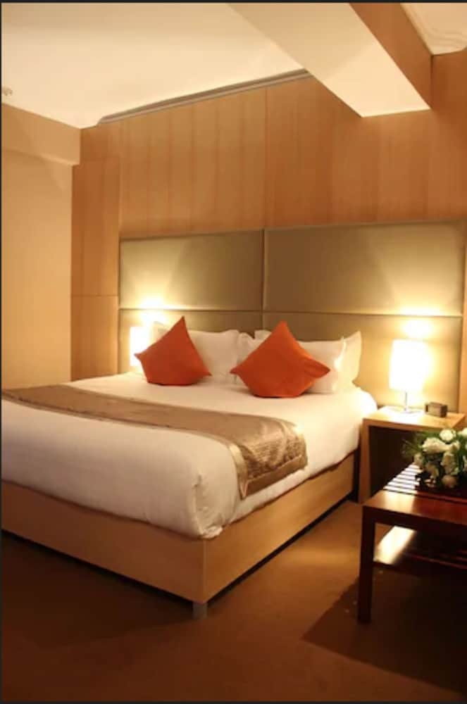 The Corporate Hotel