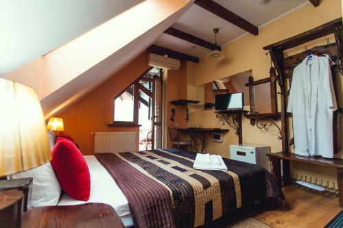 Art-rustic Boutique Hotel