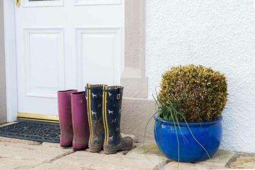 Balmeadowside Farmhouse Near Cupar Fife