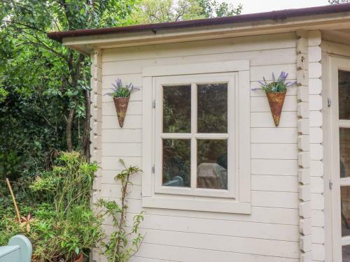 Shortbread Cottage