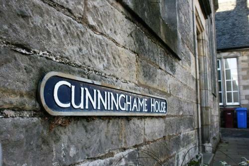 Remarkable 2-bed Apartment In Culross
