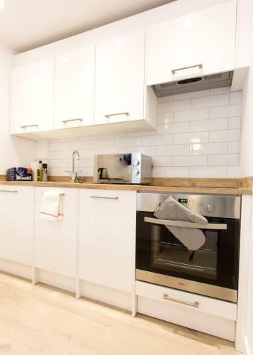 Remarkable 2-bed Apartment In Culross