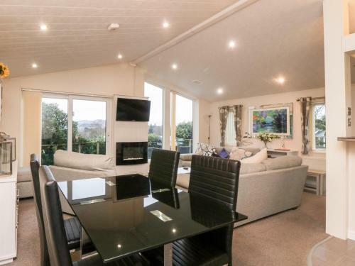 Oyster Bay Lodge