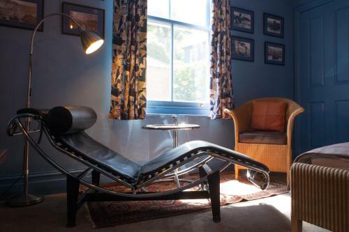 Bed & Breakfast Hill View House