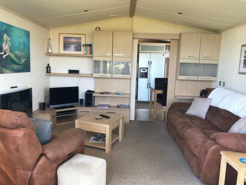 Lodge Blue Water Breaks - Dawlish Warren