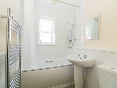 5 Malting Court