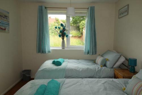 Cowsley House