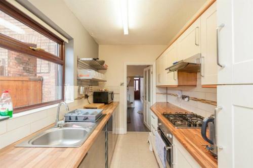 Kyoto House Gardens (Spacious Three Bedrooms)