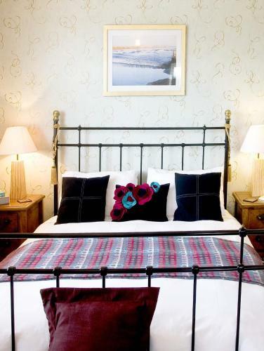 Bed & Breakfast Budleigh House