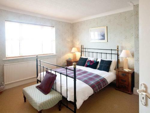 Bed & Breakfast Budleigh House