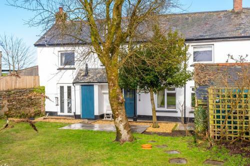 Court Cottage