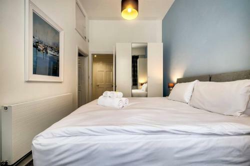 Altido Spacious And Stylish 4-bed Georgian Apartment