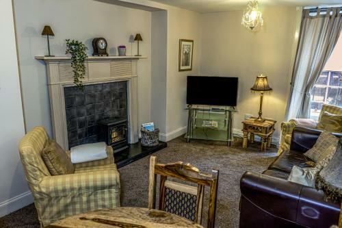 Silver Lining - Quiet St Patrick City Apartment