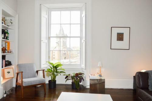 Beautiful Edinburgh Apartment In Stockbridge