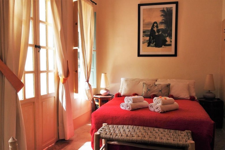 Riad Helen