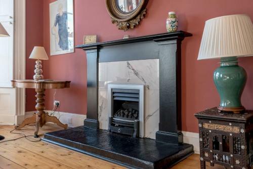 Altido Lovely 2bdroom Royal Circus Apartment