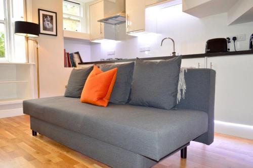 Stylish City Centre Apartment - Sleeps 3