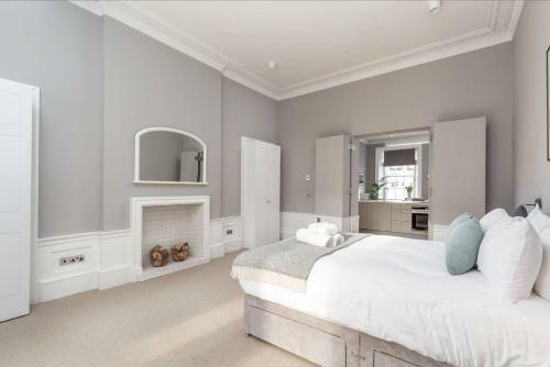 Altido Torphichen Street 5 Star Luxury Apartment