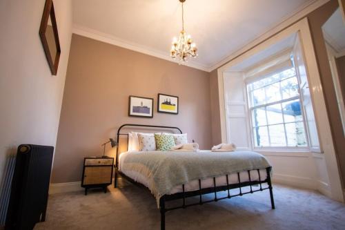Apartamento Beautifully Modernised New Town Home Sleeps 6