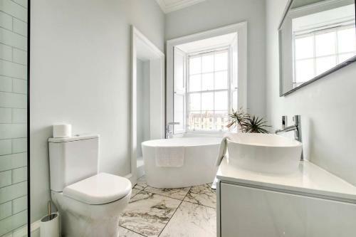 Apartamento Altido Georgian New Town 2-double Bed