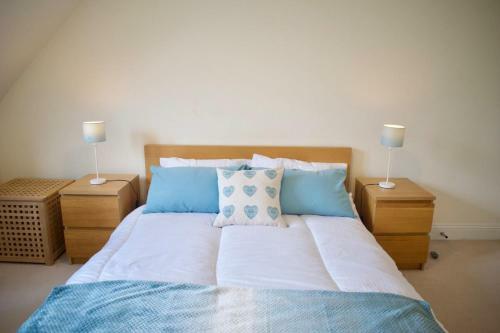 Luxury Penthouse Apartment Edinburgh Sleeps 4