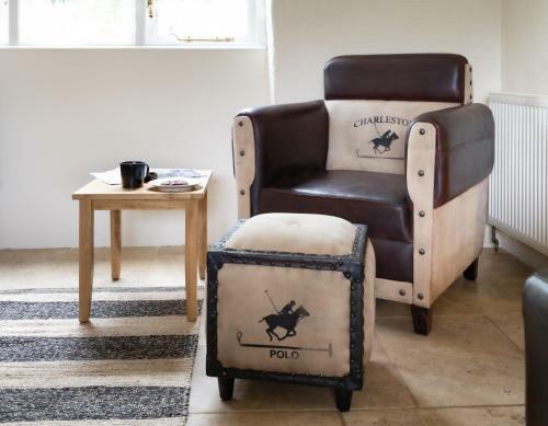 Berry Cottage - 4 Bedroom, Pet-friendly Cottage Sleeping 8