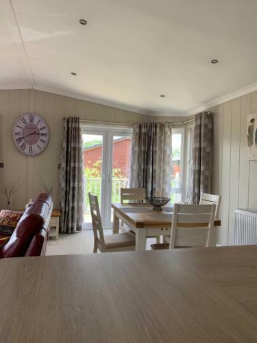 2-bedroom Lodge In Ely