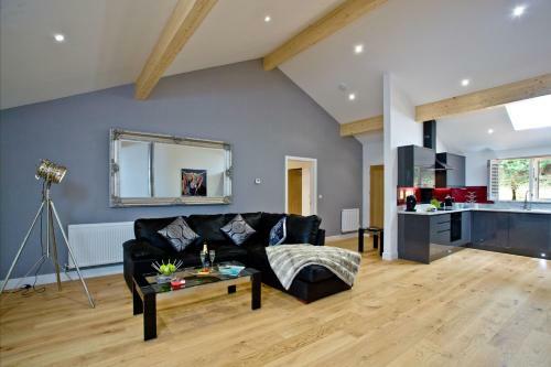 Cedar Lodge, South View Lodges, Exeter