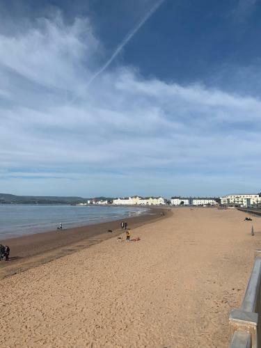 Exmouth Beach Hotel