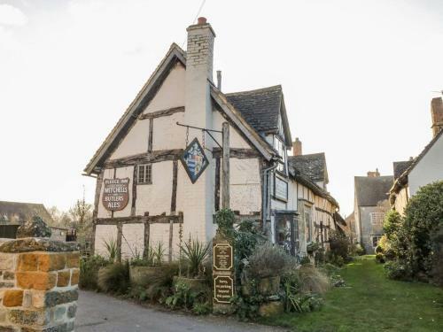 Briarwood Holiday Let Self Catering Cotswolds