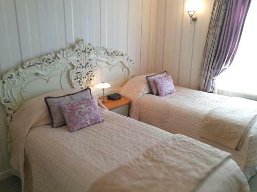 Hostal Rosemullion Hotel