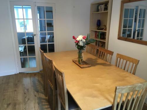 Four Bedroom Town House With Terrace